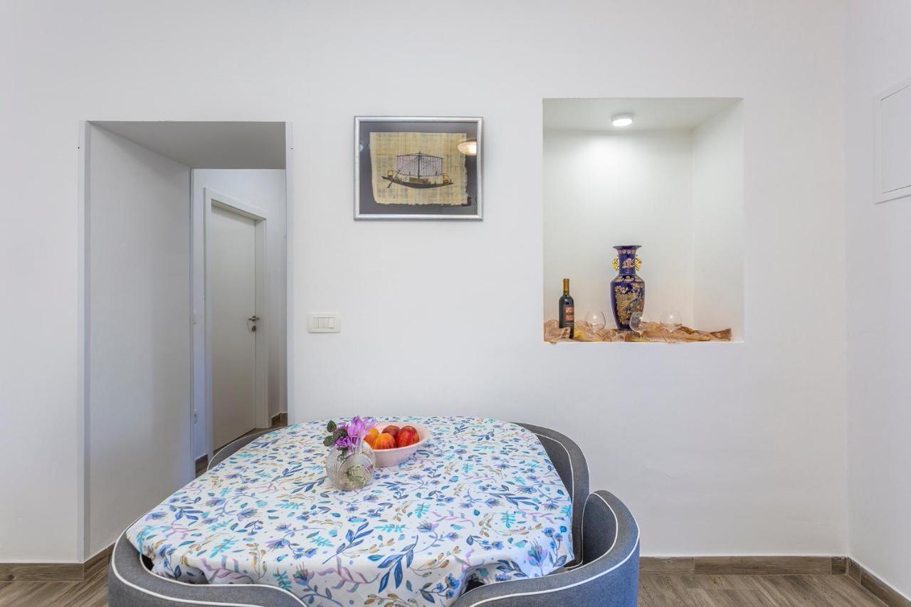 Apartment Dalida